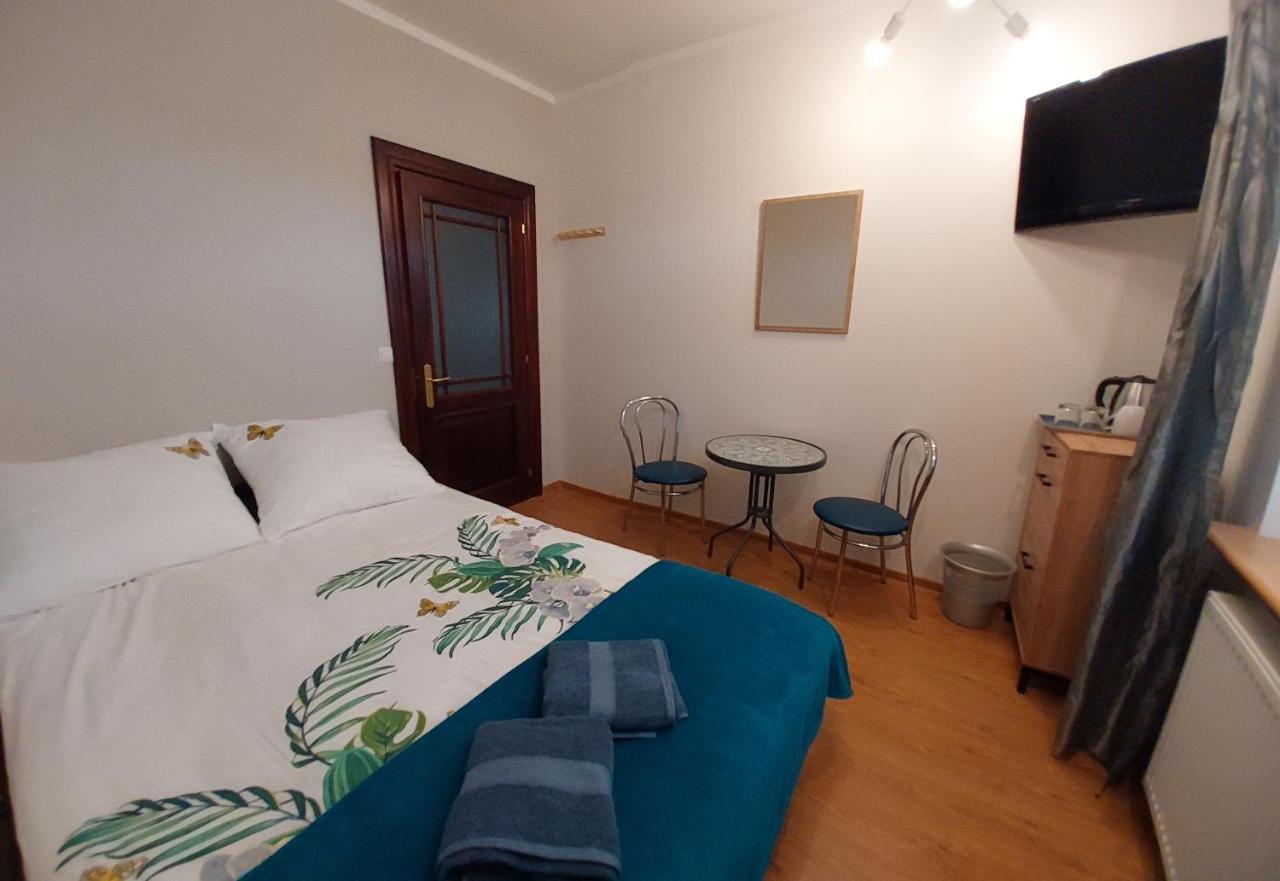 Dionizy Hotel Косаково Екстериор снимка